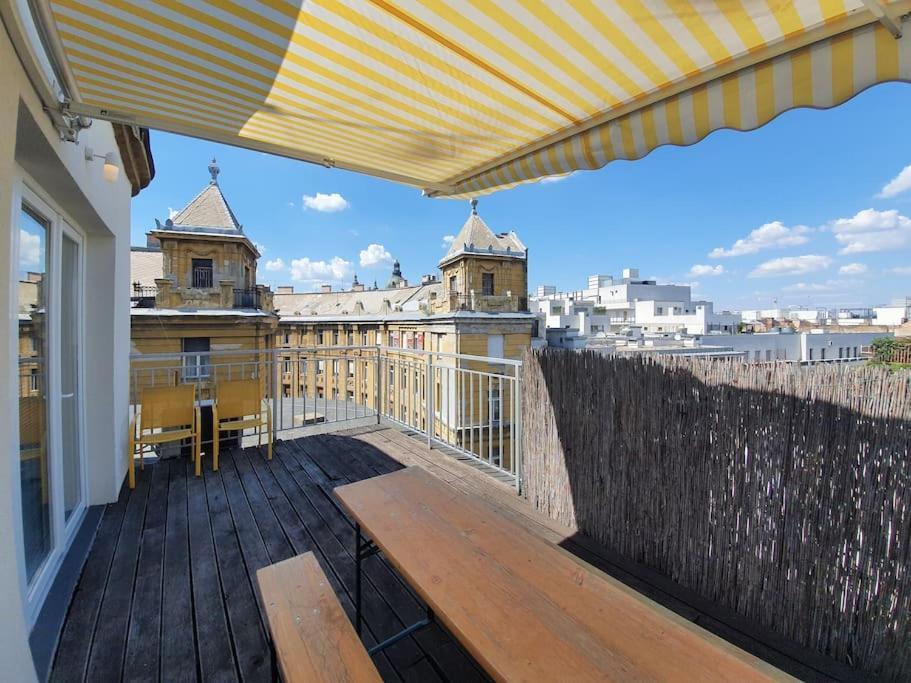 Beauty On The Rooftop With Ac And Rooftop Terrace Budapeste Exterior foto